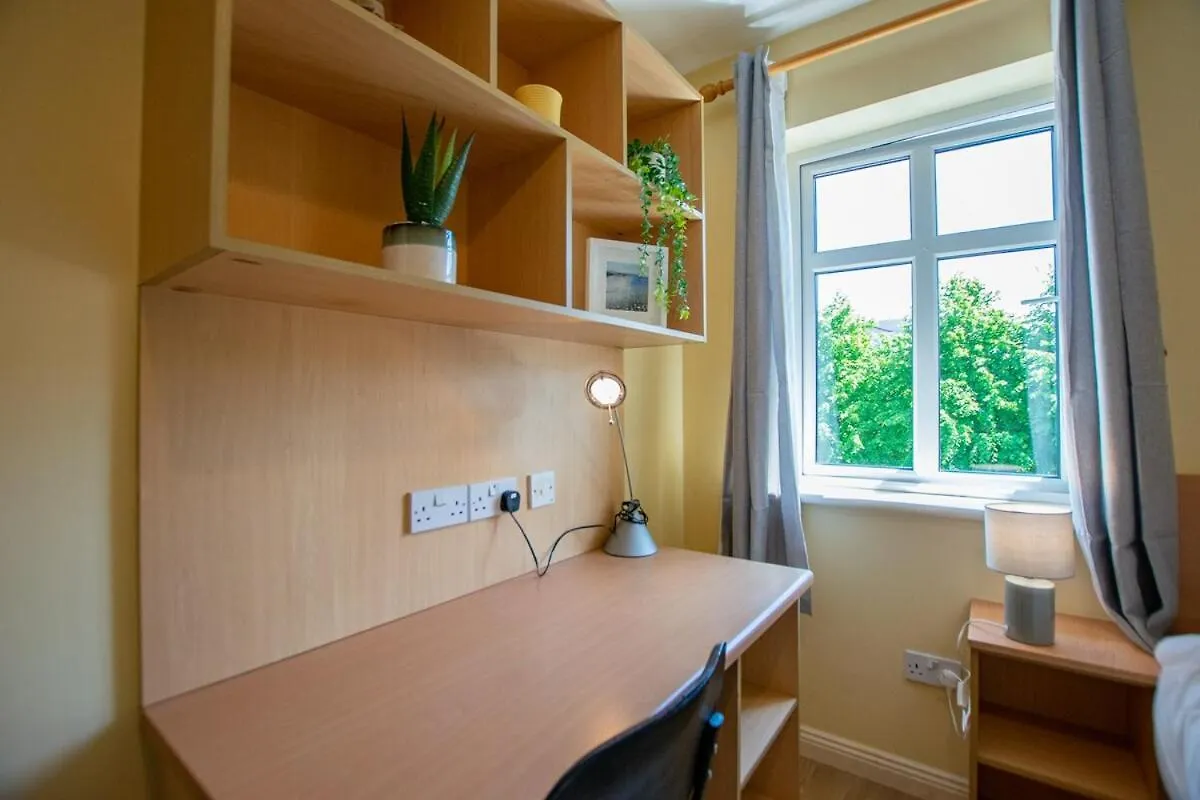 Central 4-Bedroom Home, Galway