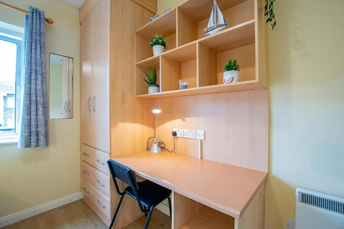 Дом отдыха Central 4-Bedroom Home, Голуэй